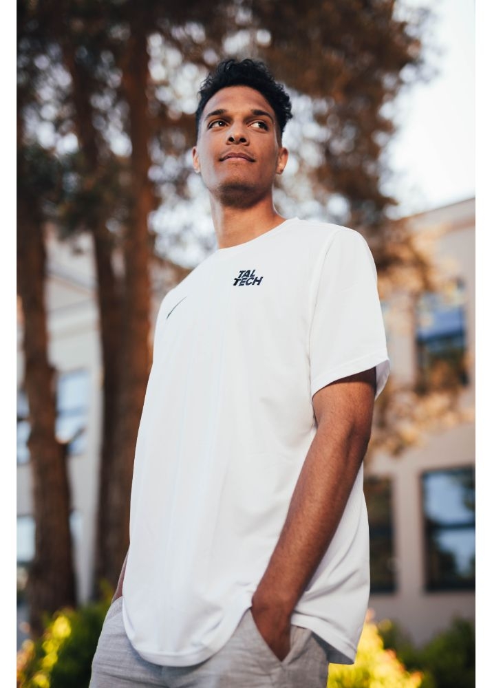 Nike white sports shirt for men