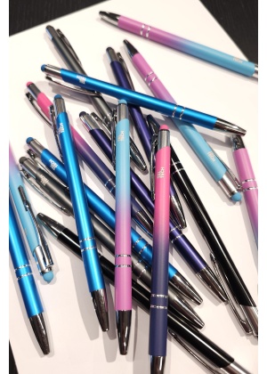 Pen with touch tip
