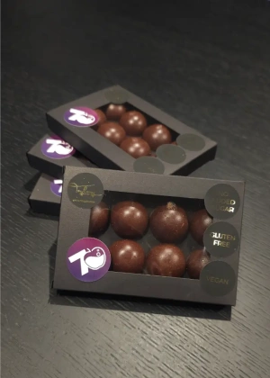 TOIT 70 Vegan date truffle