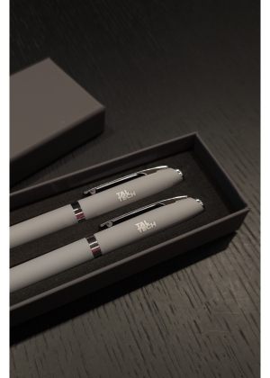 Deluxe pen set